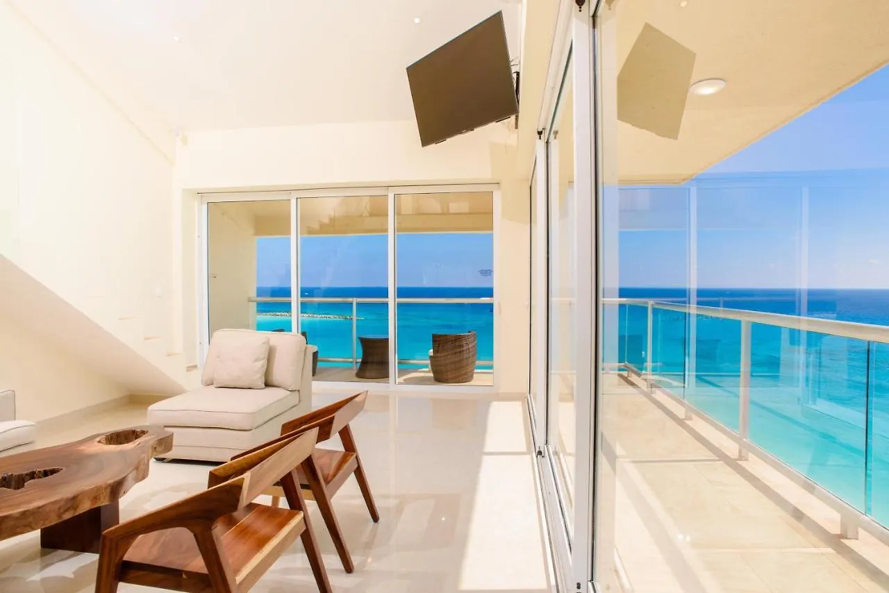 2 Story Oceanfront Penthouses On Cancun Beach!
